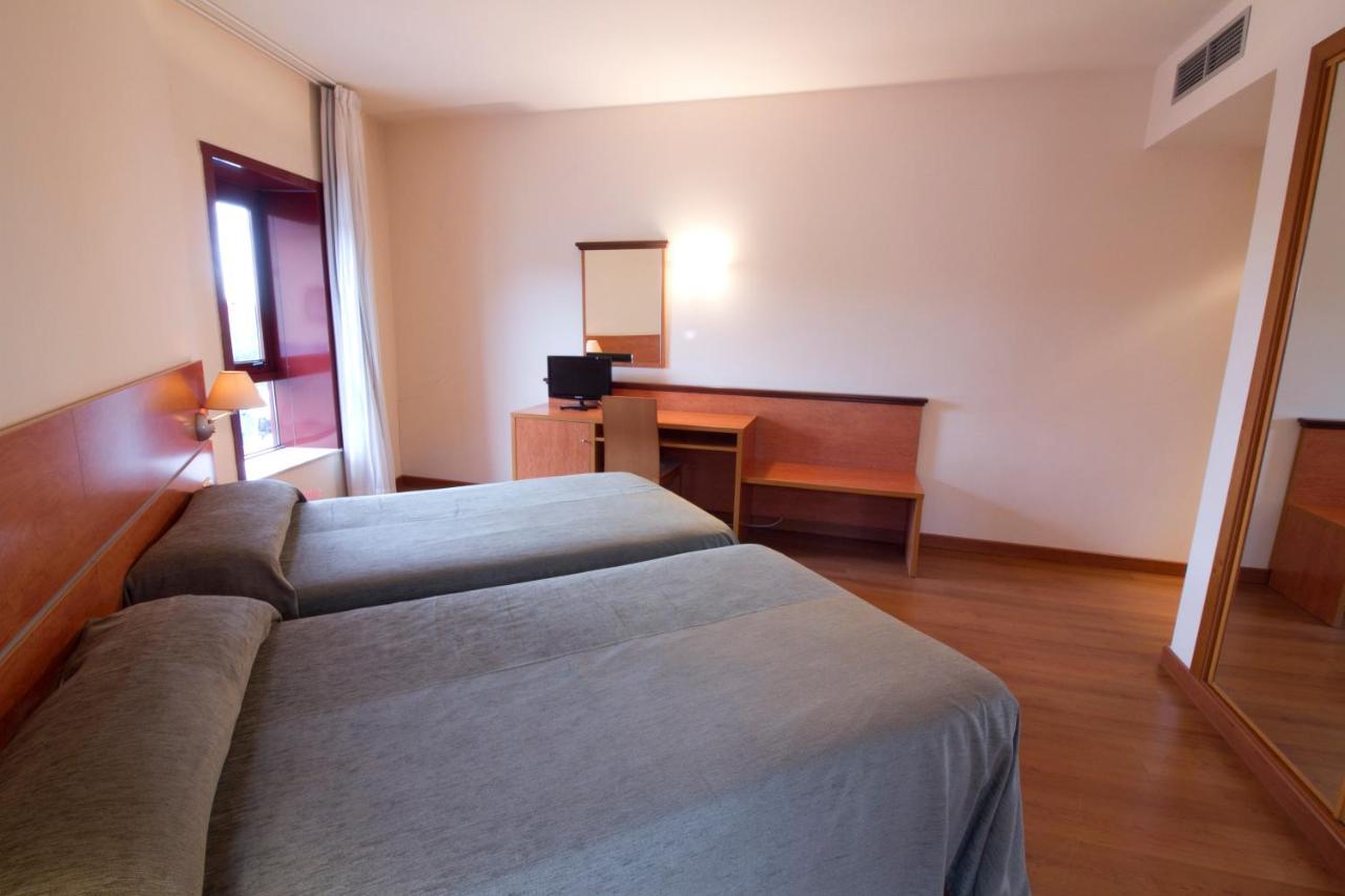 Hotel Torques Bergondo Екстериор снимка