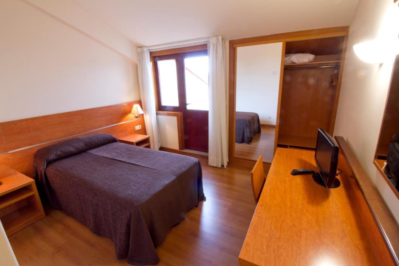 Hotel Torques Bergondo Екстериор снимка