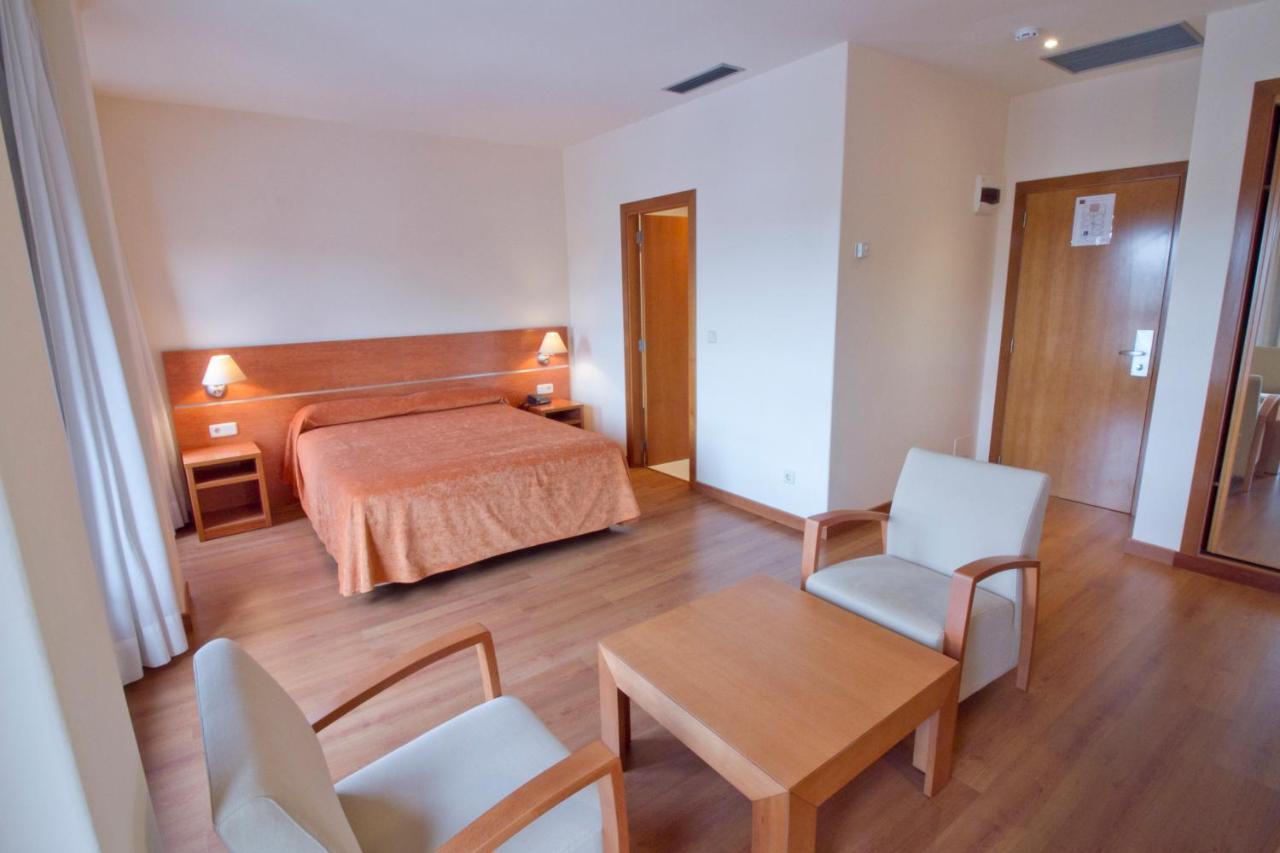 Hotel Torques Bergondo Екстериор снимка